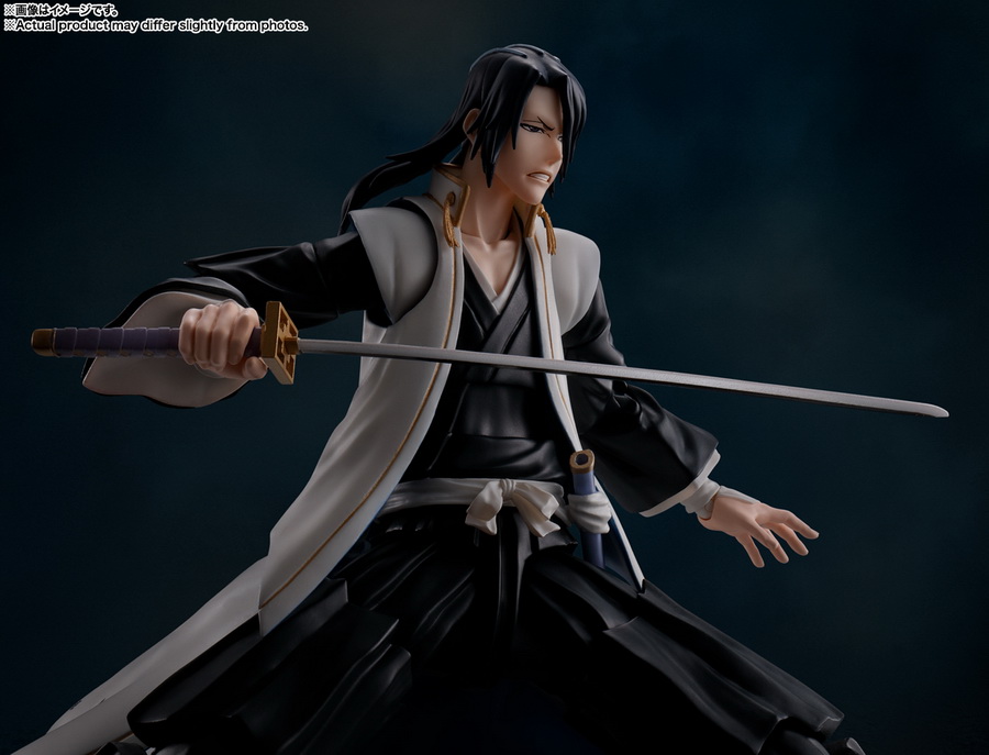 BLEACH FIGURE ブリーチ 朽木白哉 白帝剣 フィギュア 卍解を放ち桜吹雪